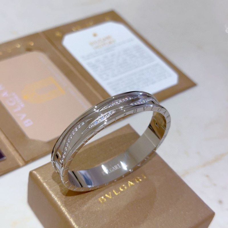 Bv1g*ai bracelets